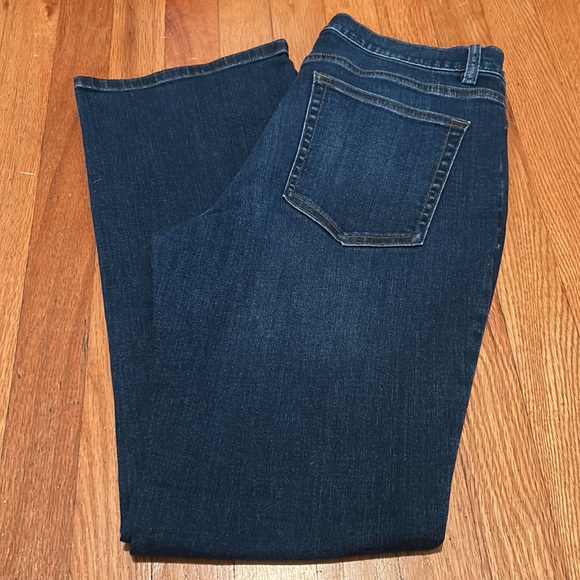 Deluth Trading Co Womens Dark Blue Jean's Size 10 x 29 Jeans - like new! - Picture 3 of 10